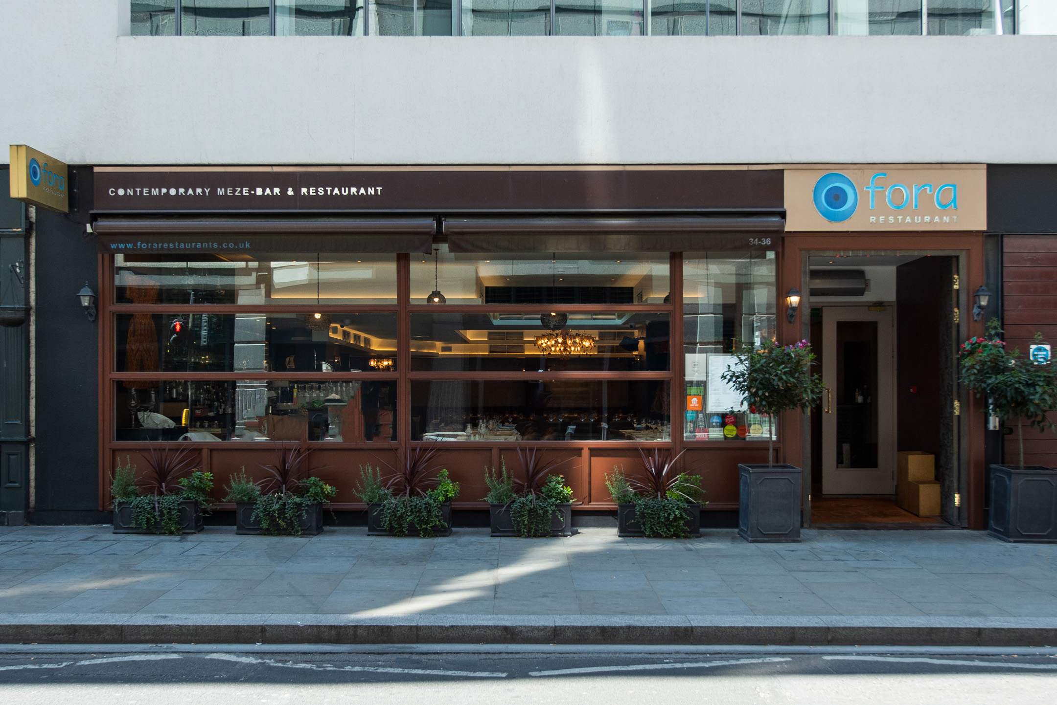 Fora Restaurant Exterior